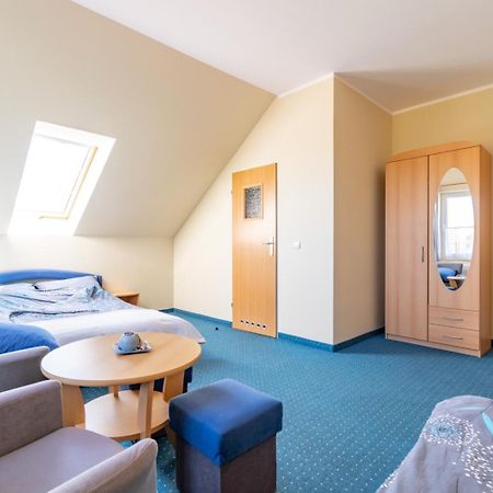 Hotel Pod Platanem Rowy  Exteriér fotografie