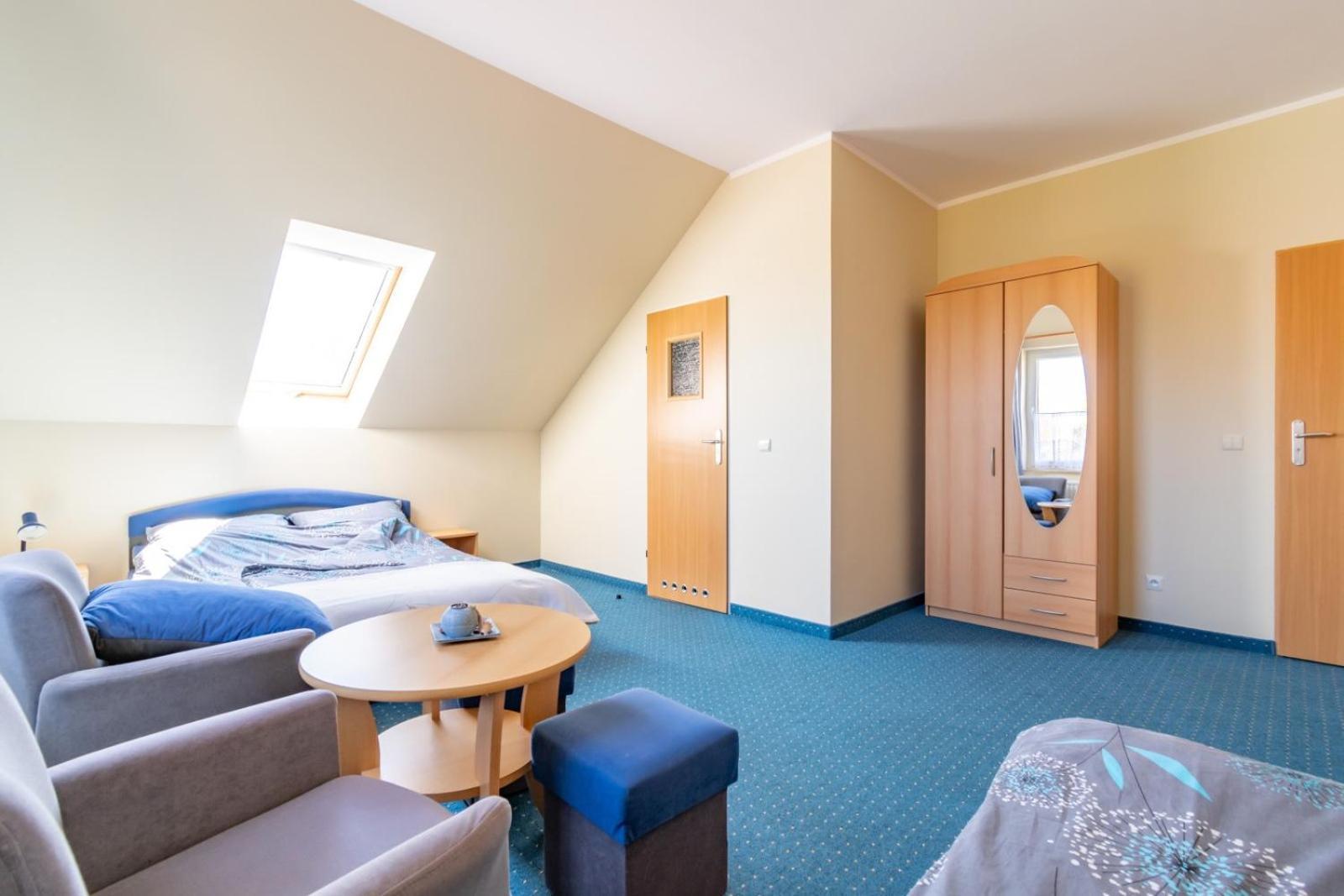 Hotel Pod Platanem Rowy  Exteriér fotografie